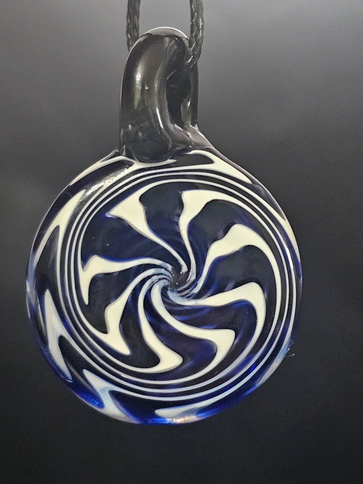 Turbo Cobalt & China White Wigwag Spiral Pendant