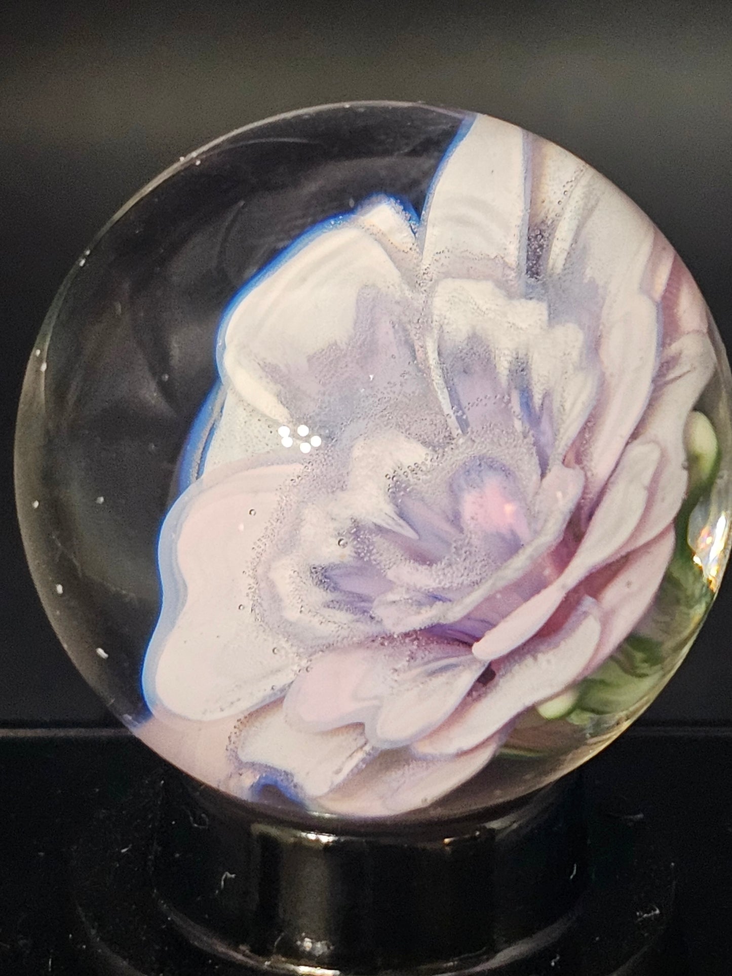 China White & Royal Jelly Floral Marble