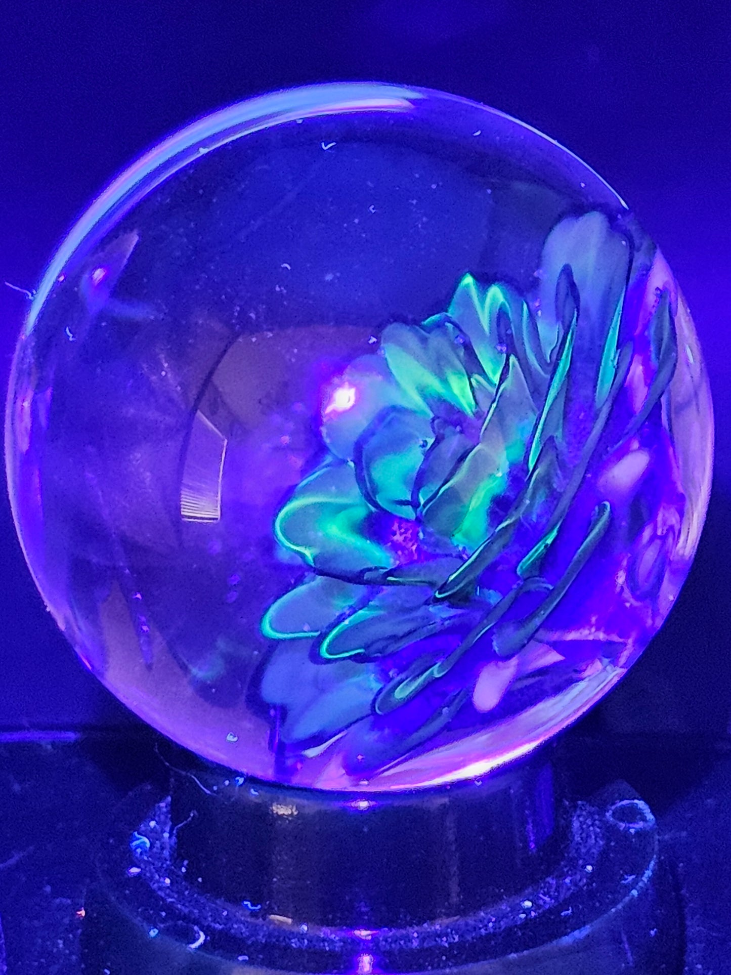 Roswell, Dark Cobalt, & Uranium (ION) Striped Floral Marble